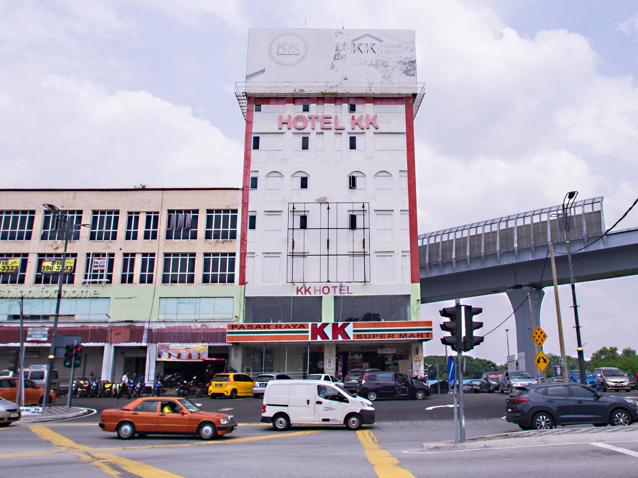 Super Oyo Swing & Pillows Kajang Hotel Near Stadium Kajang Station Exterior foto